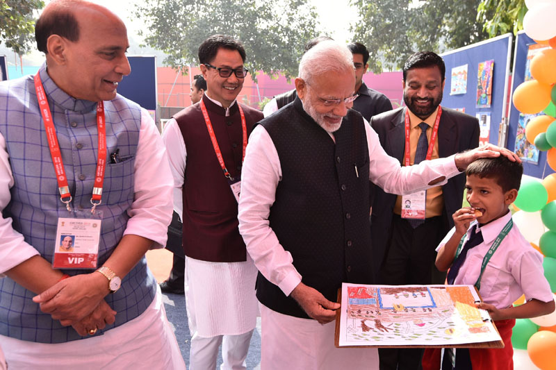 encourageleadershipofwomenindisasterriskmanagement:modi